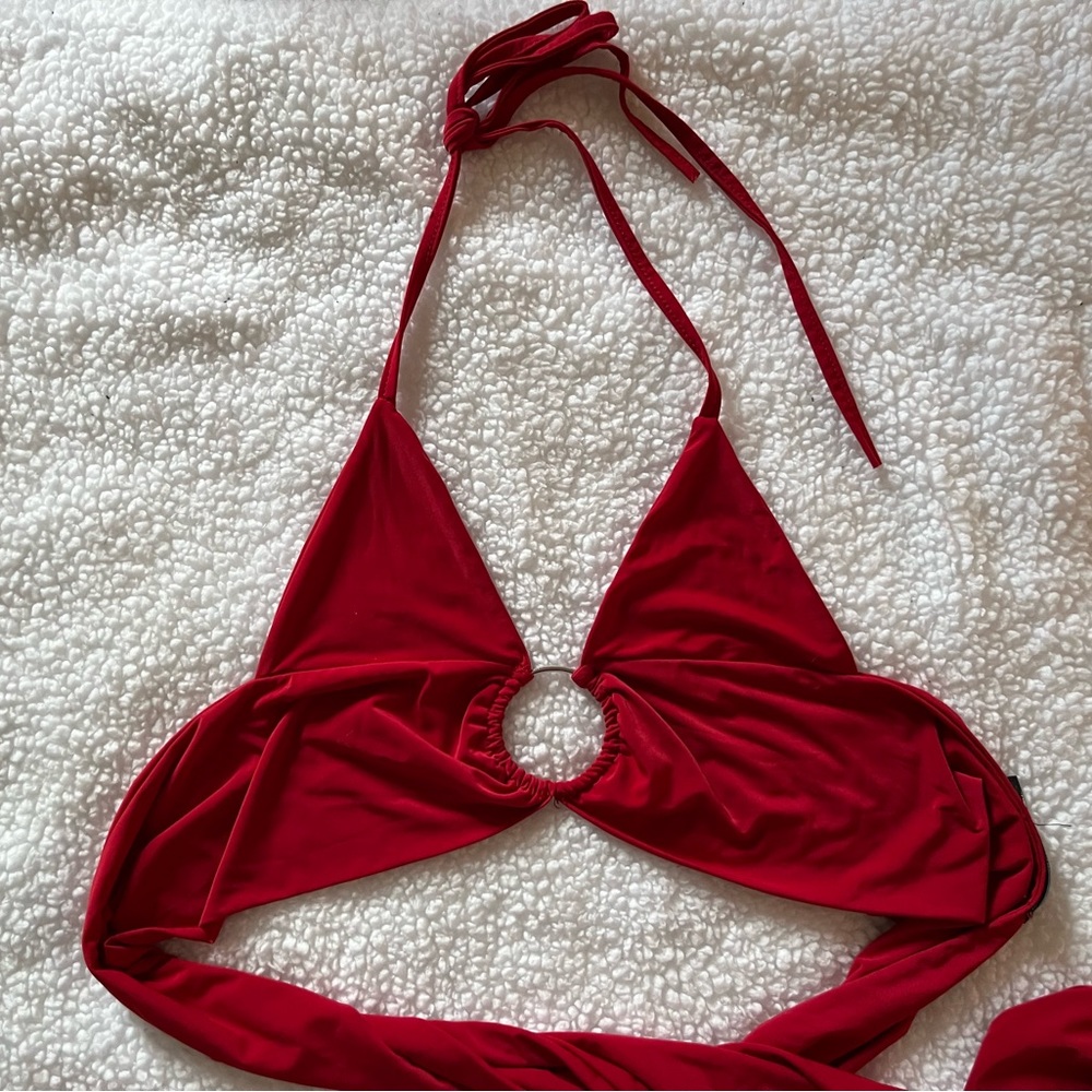 Prettylittlething Red Tie Back Cropped Ring Tank Top